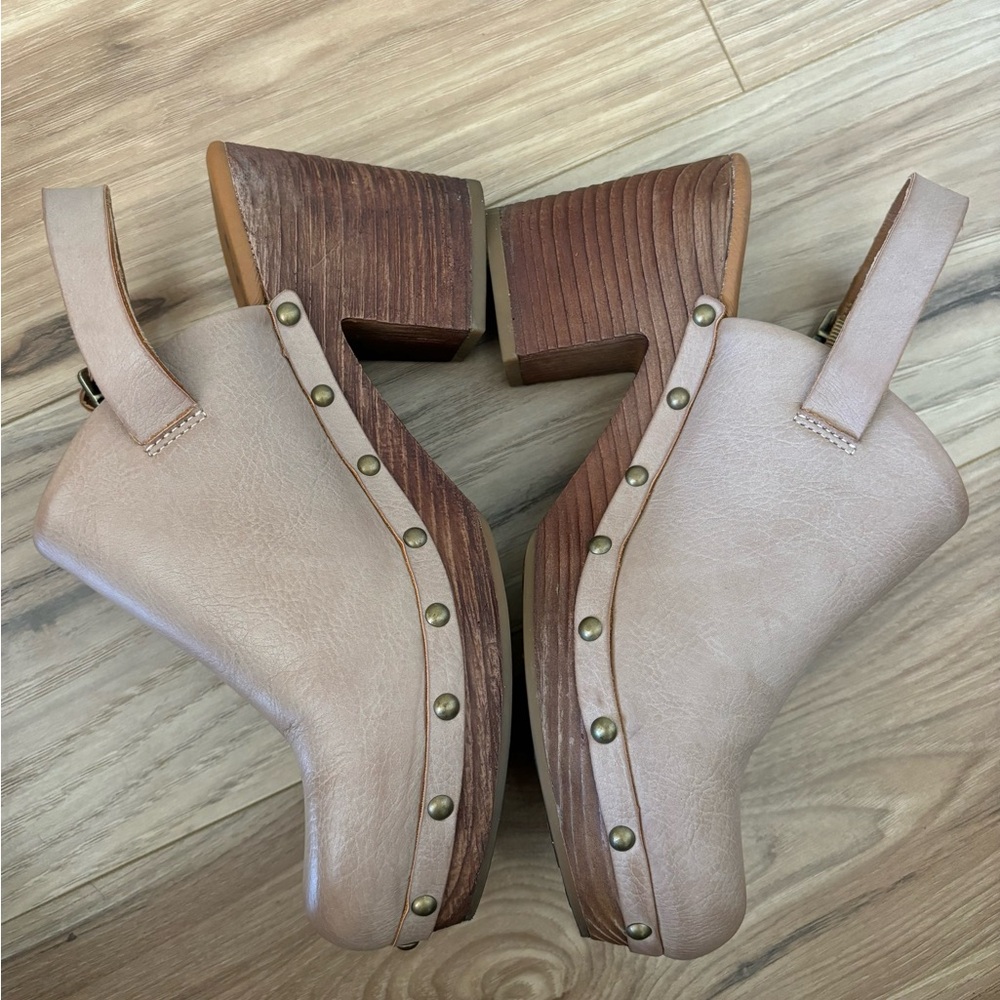 Korks Women's Tan Leather Teagan Clogs Size 8 - Picture 6 of 8